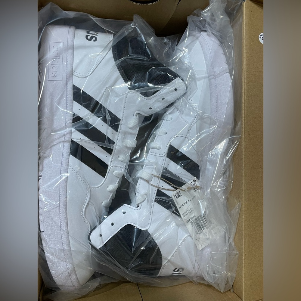 Adidas Hoops 3.0 Mid